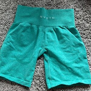 NVGTN contour shorts size small
